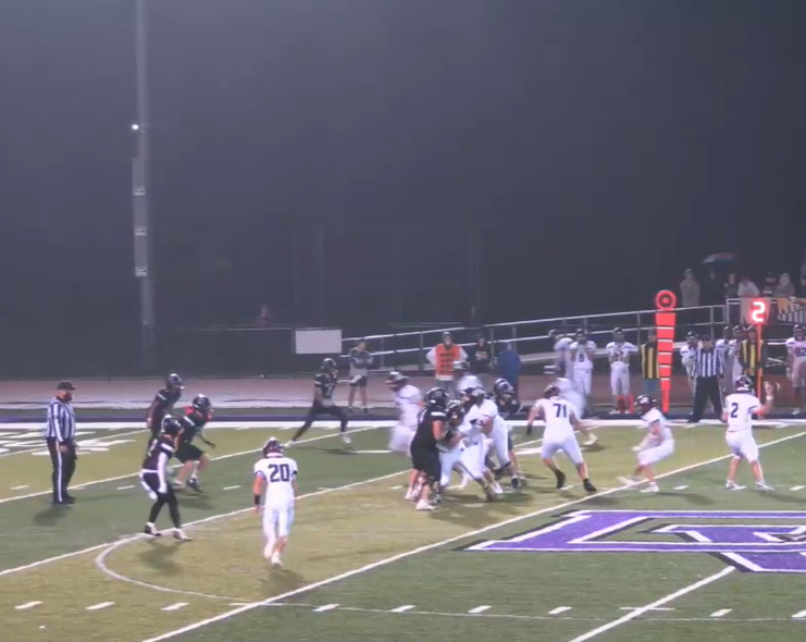 Bulldogs hang on for fourth straight win